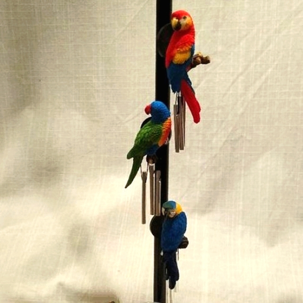 Set of 3 ceramic parrot wind chimes🦜❤️💛💚💙
